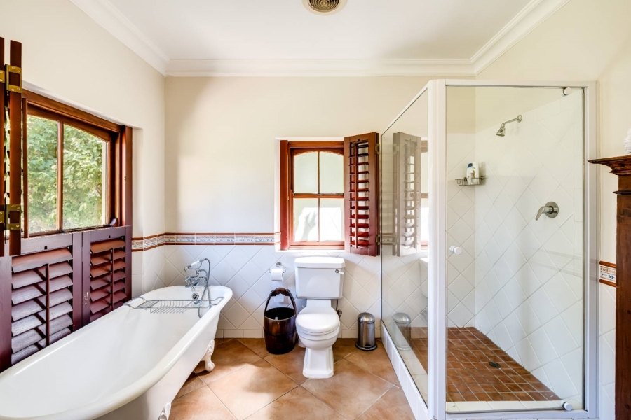 5 Bedroom Property for Sale in Hout Bay Western Cape